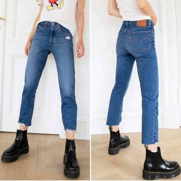 Levi's 501 Premium Crop Jeans in Charleston Fun Size 27 Big E Distressed Raw Hem - Picture 5 of 16